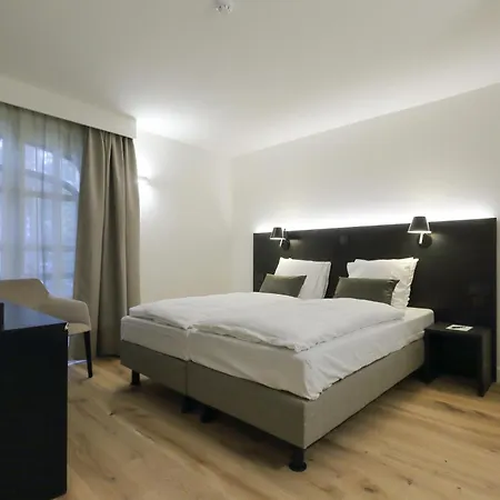 Hotel Corsendonk Hooge Heyde 4*